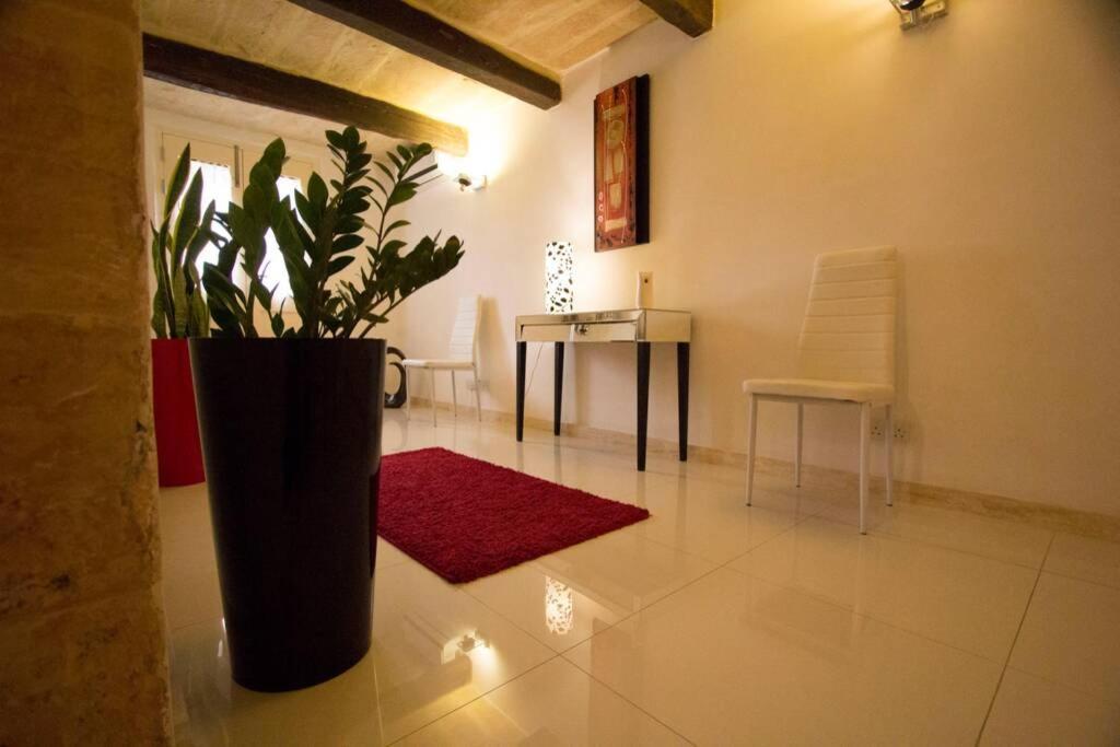 Valletta-Central Duplex Maisonette Luaran gambar