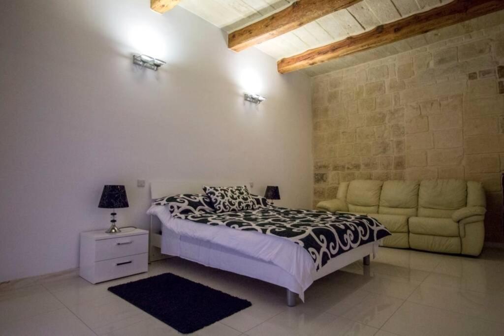 Valletta-Central Duplex Maisonette Luaran gambar